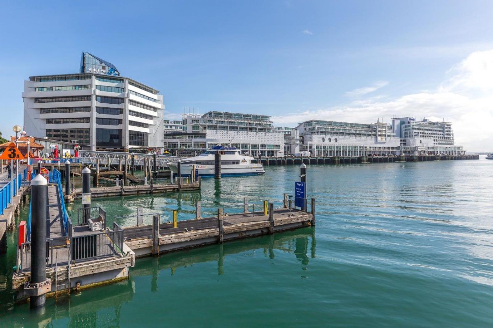 Waterfront Seaview Hotel Apartment - Same Building Block As Auckland Hilton ภายนอก รูปภาพ